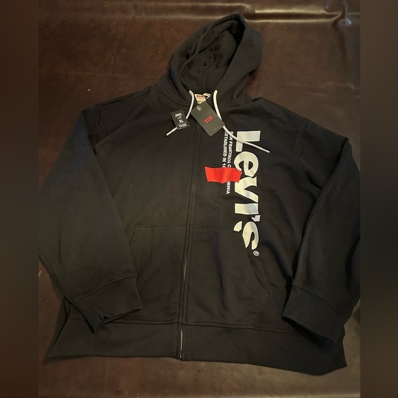 Levi's Other - Levi’s zip hoodie